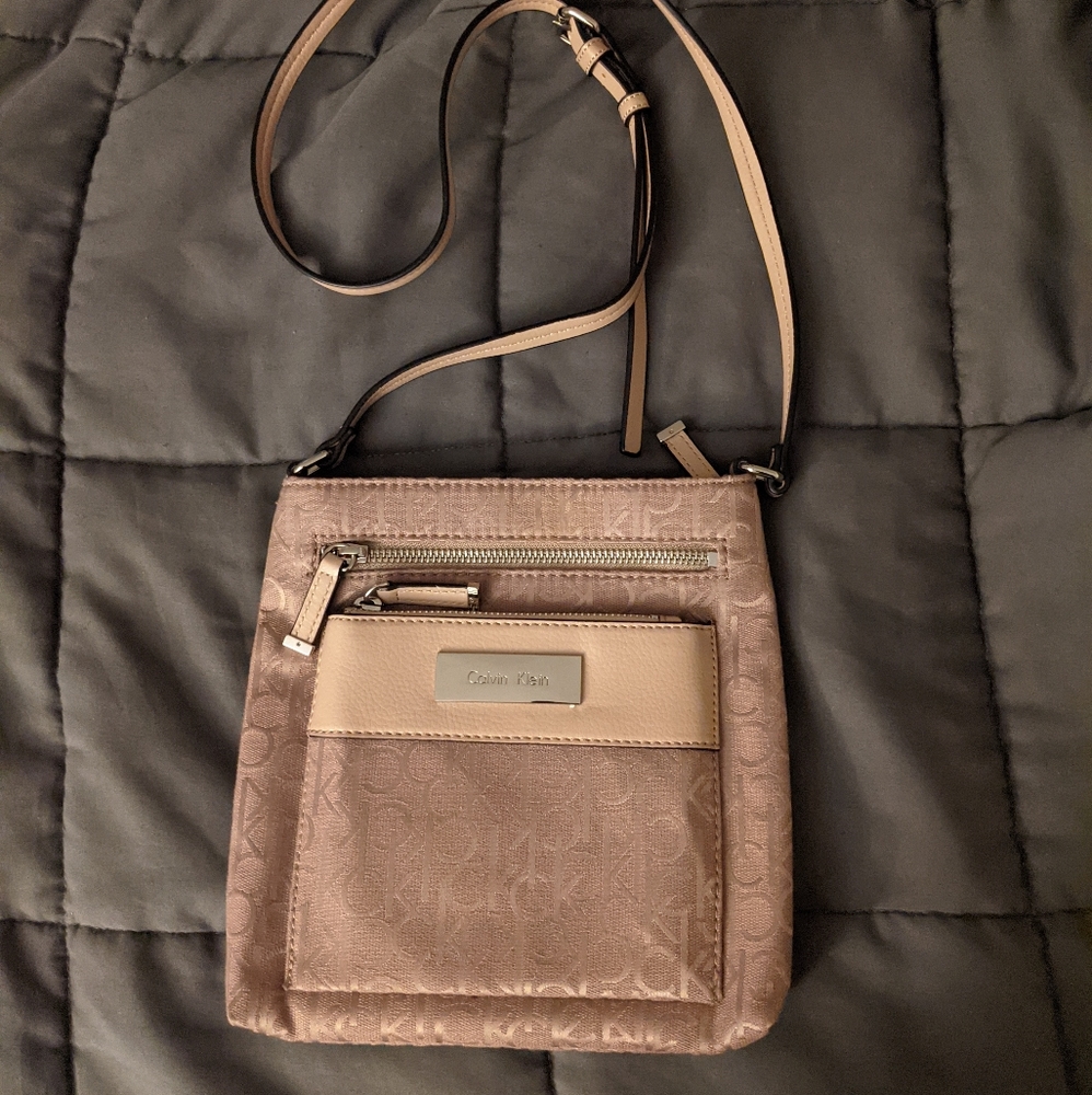Calvin Klein logo crossbody